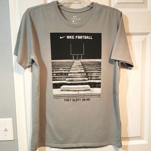 Men's The Nike Tee Shirt